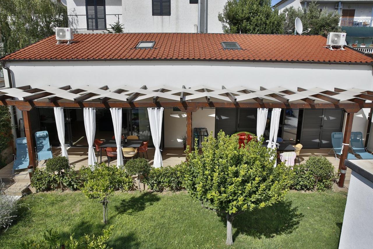 Villa Klara Vodice Exterior foto